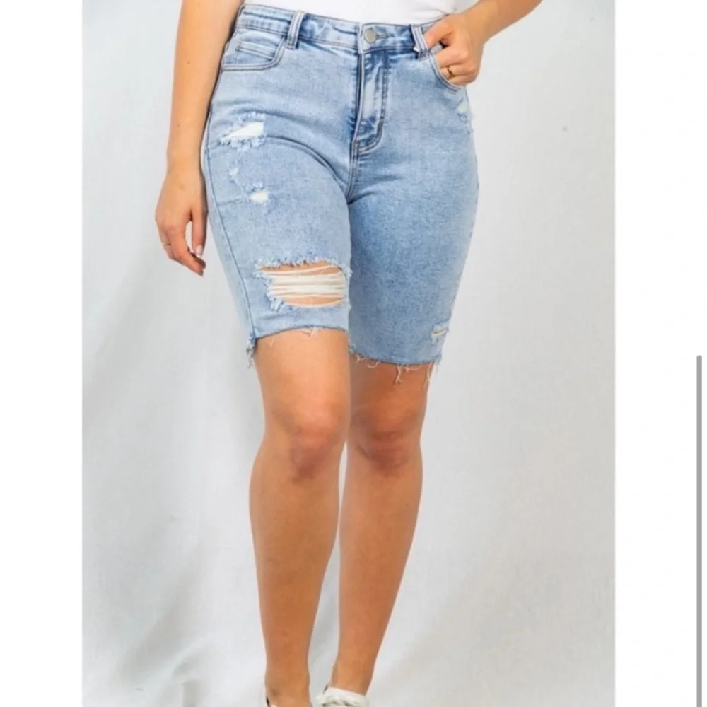 Plus Size Light Wash Distressed Bermuda Denim Shorts – High Rise, Super Stretchy